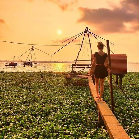 Kallanchery Retreat Kochi 外观 照片