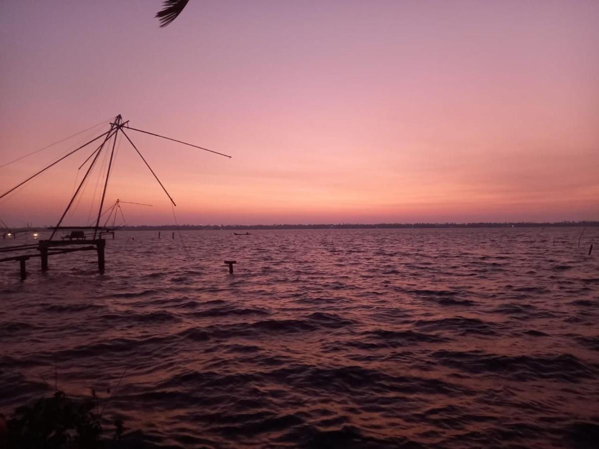 Kallanchery Retreat Kochi 外观 照片